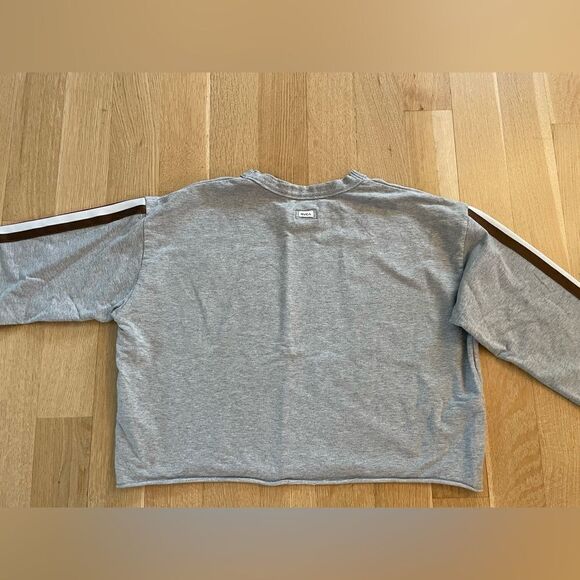 Gray cropped sweater from RVCA - Picture 6 of 7